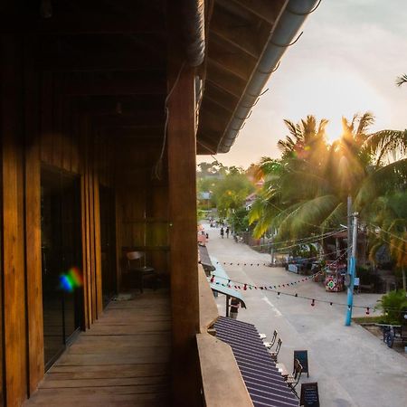 Hotel Two Ducks Koh Rong Sanloem Exteriér fotografie