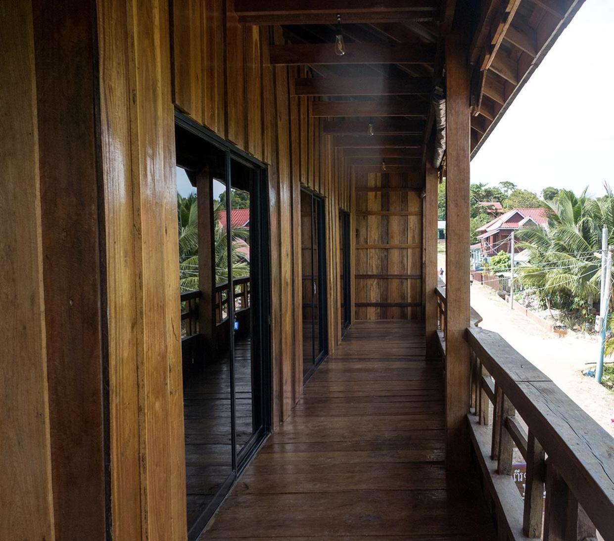 Hotel Two Ducks Koh Rong Sanloem Exteriér fotografie